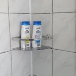 3 Von 3 Mit Gemeinschaftsbad-kueche, 30min Koeln Messe Bahnhof, 5min Bahnhof Zentrum