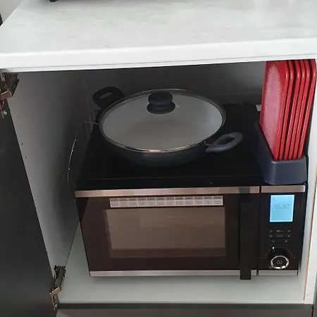 3 Von 3 Mit Gemeinschaftsbad-kueche, 30min Koeln Messe Bahnhof, 5min Bahnhof Zentrum Leverkusen