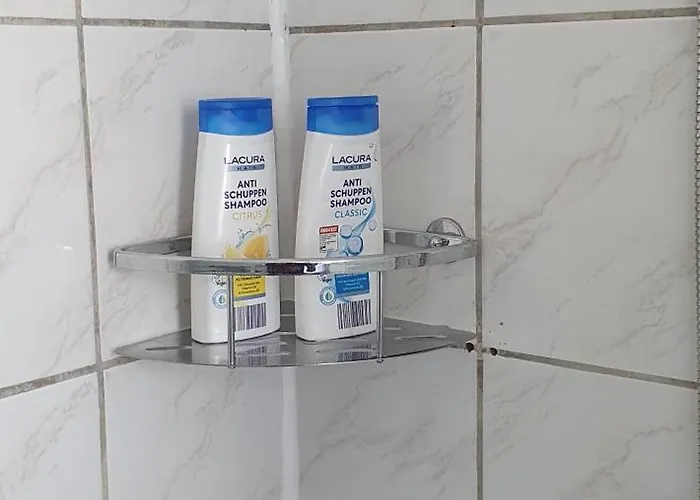 3 Von 3 Mit Gemeinschaftsbad-kueche, 30min Koeln Messe Bahnhof, 5min Bahnhof Zentrum